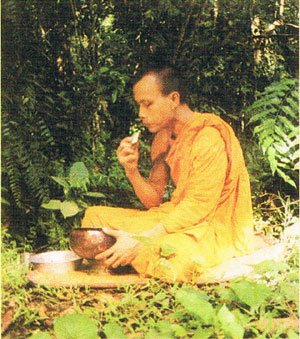 พระพยอม จาริกธุดงค์และการบำเพ็ญตบะ