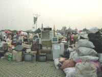 สะพานบุญจากผู้เหลือเจือจานผู้ขาด